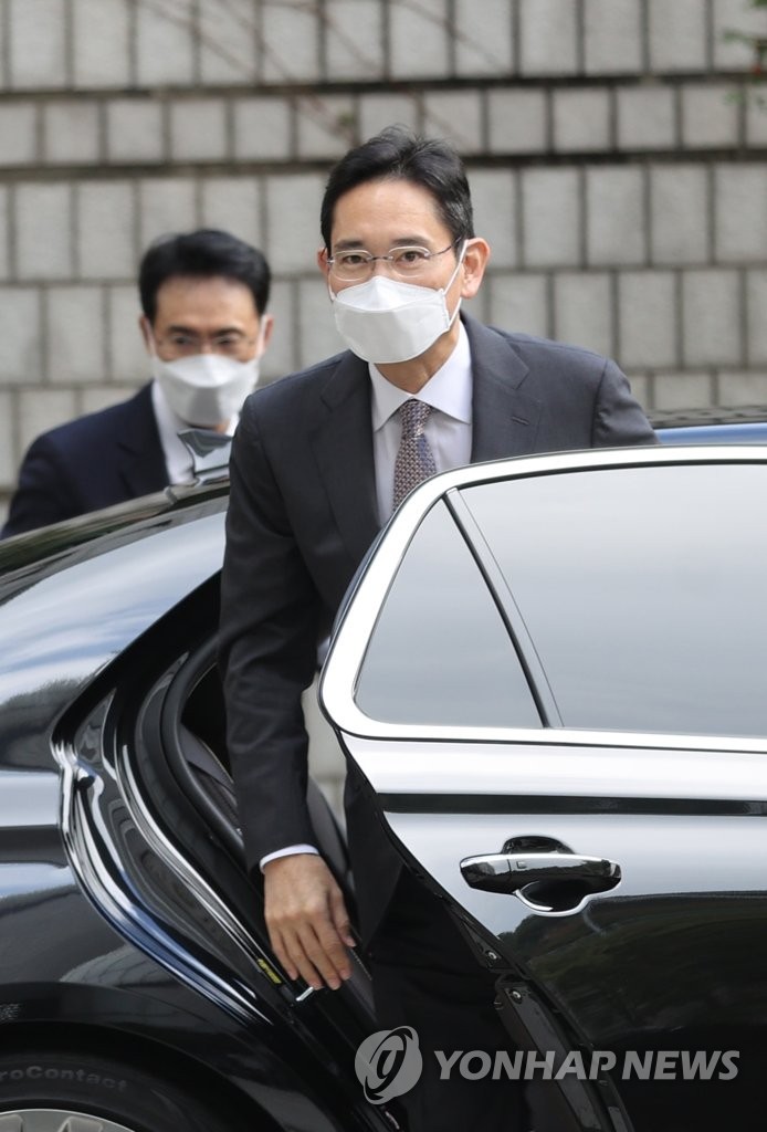 Samsung chief at court Samsung chief at court