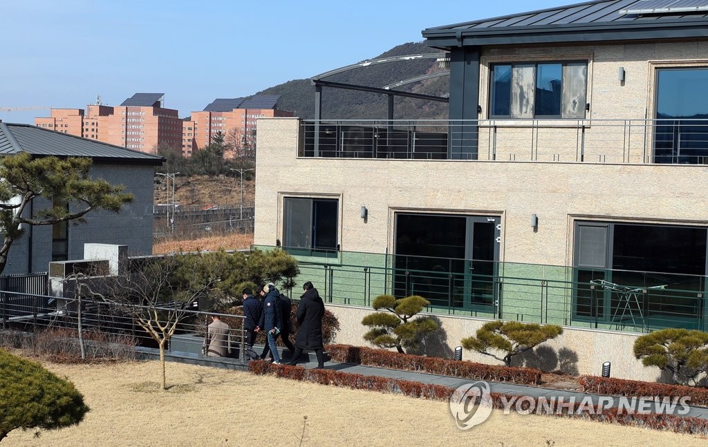 박근혜 사저 경호 준비