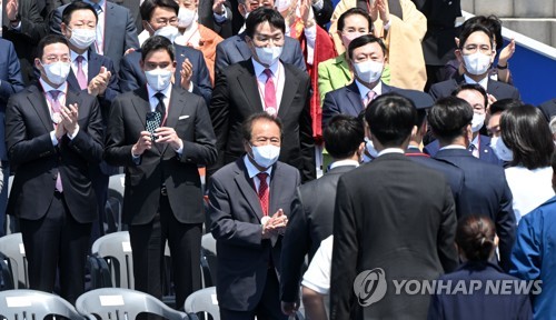 취임식 참석한 기업인