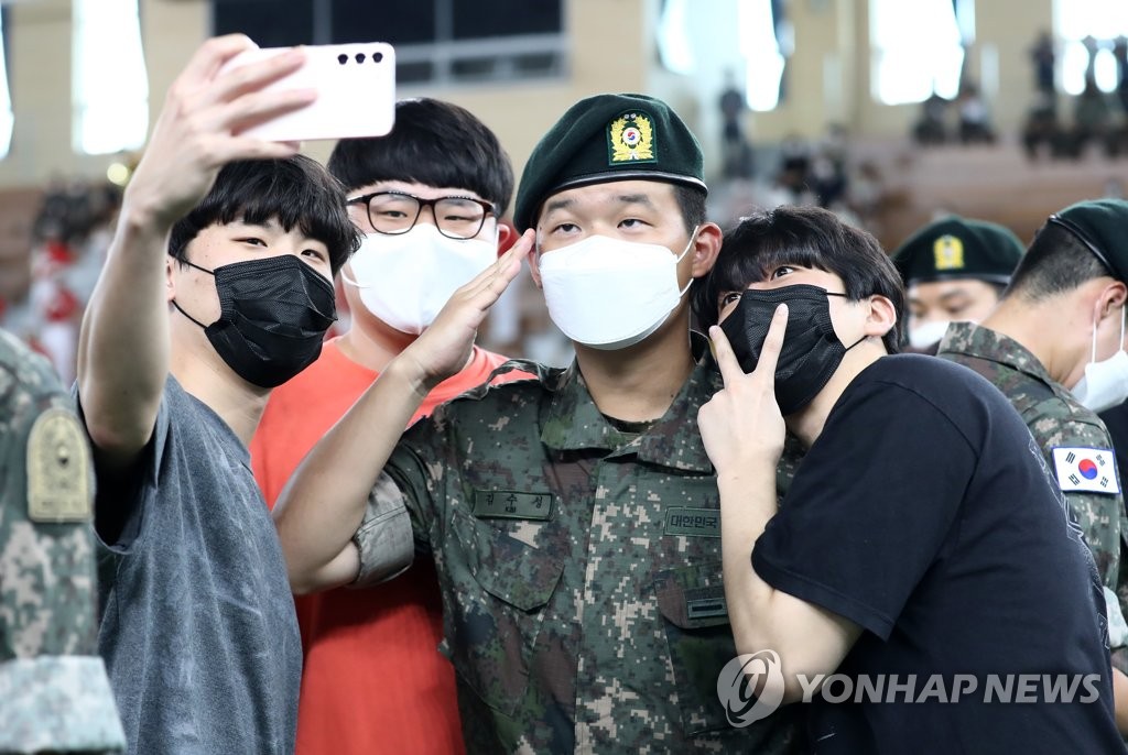 가족들과 기념사진