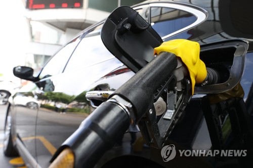 유류세 인하폭 37%로 확대 첫날…유가 소폭 하락