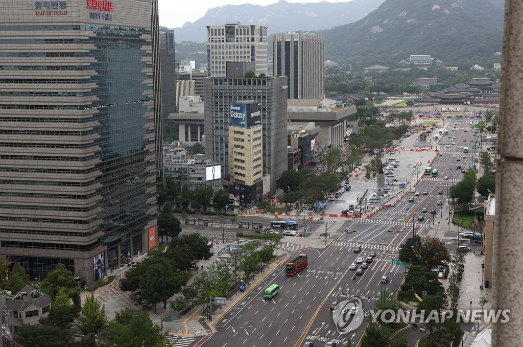 휴가철 조용한 도심