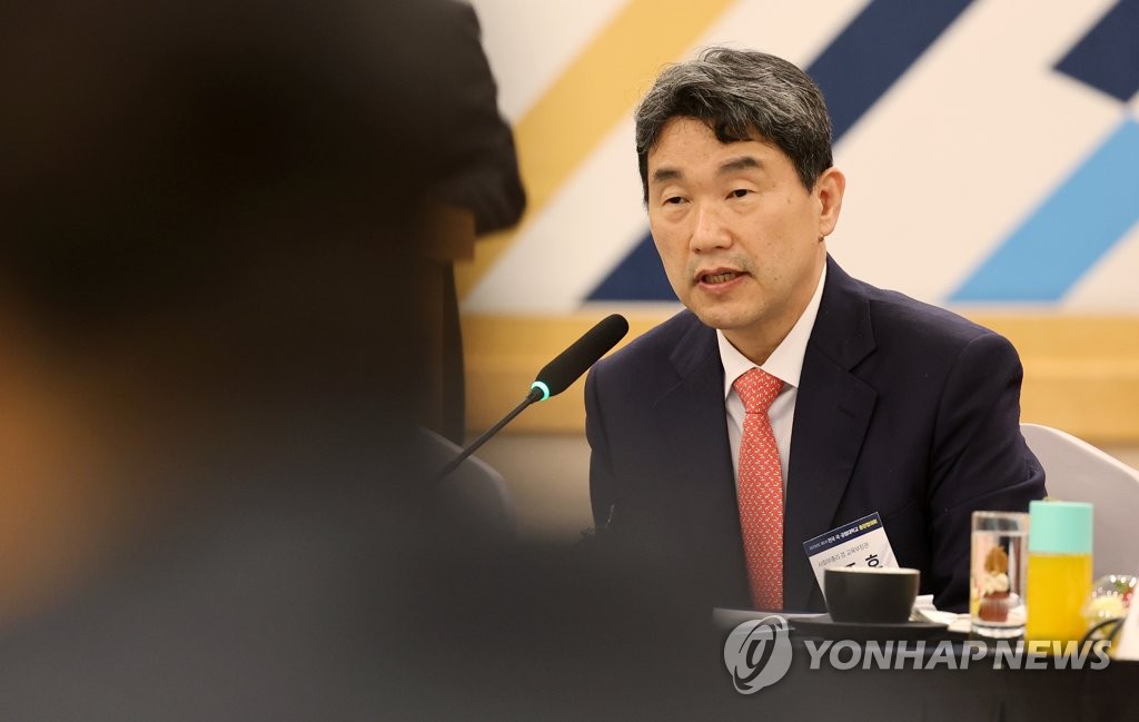 발언하는 이주호 부총리