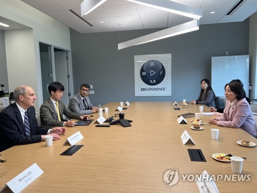 이영 장관, 다쏘시스템 보스턴 캠퍼스 방문