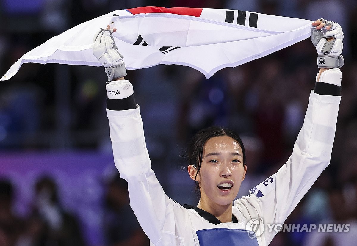 김유진, 파리에서 태권도 금메달 수확