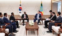 الرئيس يون يجري اجتماعات مع 10 زعماء أفارقة اليوم عشية انعقاد القمة الكورية الأفريقية