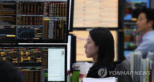 Korean won best performer among major currencies this year - 1