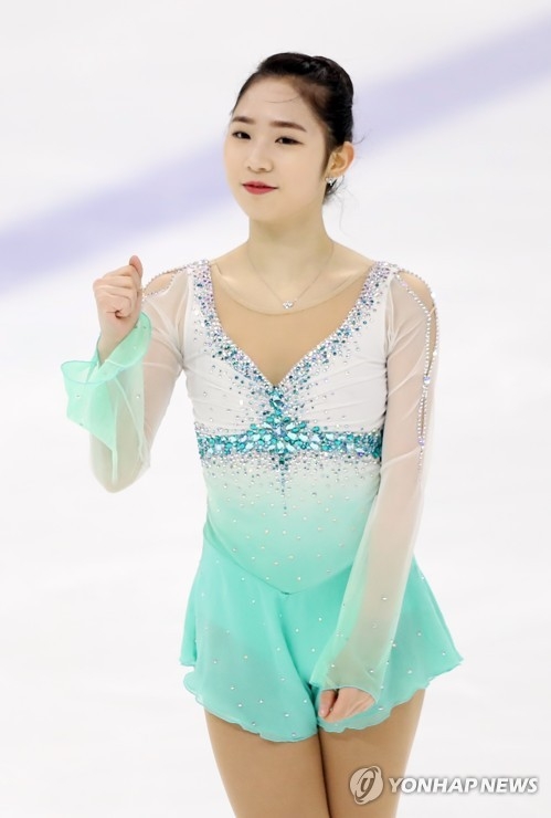 South Korean figure skater Choi Da-bin reacts after finishing her short program during the Korea Figure Skating Championships at Mokdong Ice Rink in Seoul on Jan. 6, 2018. (Yonhap)