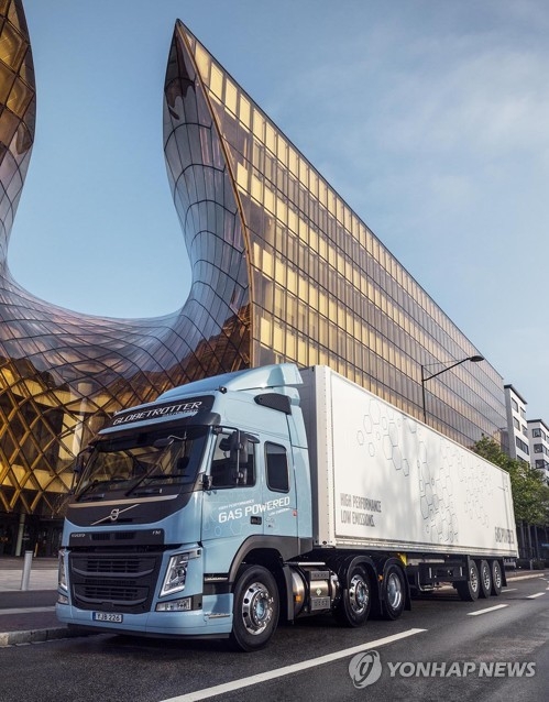 Volvo accounts for nearly 40 pct of foreign truck sales in S. Korea - 1