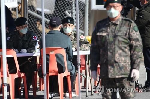 1,100 soldiers quarantined over new coronavirus: defense ministry