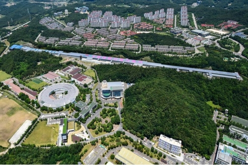(LEAD) S. Korea's new radiation accelerator to spur industrial, scientific advances