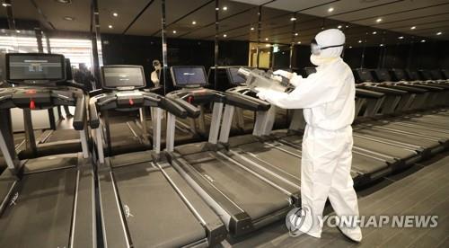 S. Korea struggles to contain more club-linked virus cases
