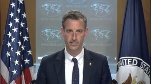 U.S. Department of State Press Secretary Ned Price is seen speaking in a daily press briefing at the state department in Washington on April 18, 2022 in this image captured from the department's website. (Yonhap)