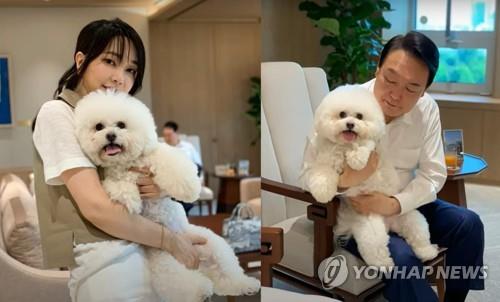First lady drops by Yoon's office together with pet dogs