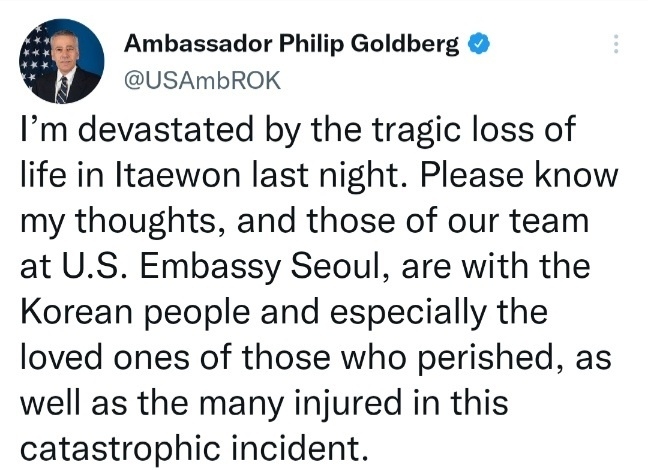 U.S. Ambassador to South Korea Philip Goldberg posts a condolence message over a deadly Halloween accident on Twitter in this image captured on Oct. 30, 2022. (PHOTO NOT FOR SALE) (Yonhap)
