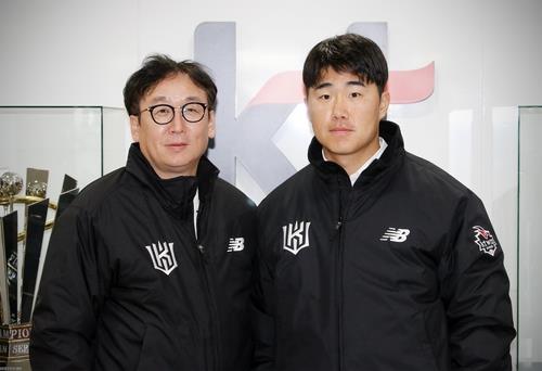 [分享] 辛本基與kt巫師隊簽下1+1合約 總額3億韓元