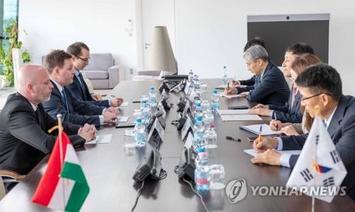 S. Korea seeks cooperation with Hungary on nuclear power generation