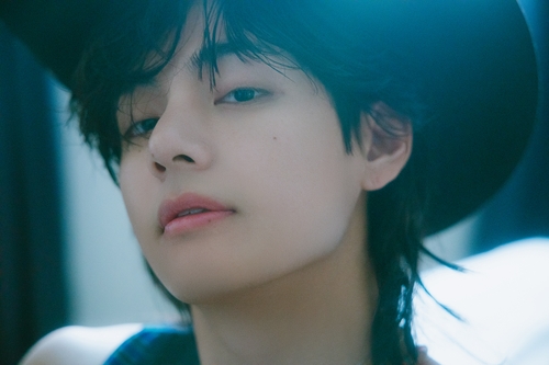 BTS V's 'Layover' sells over 1.67 mln copies on debut day, record for K-pop soloist