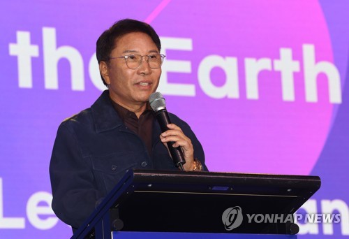 The founder and former chief producer of SM Entertainment Lee Soo-man is seen in this file photo. (Yonhap)