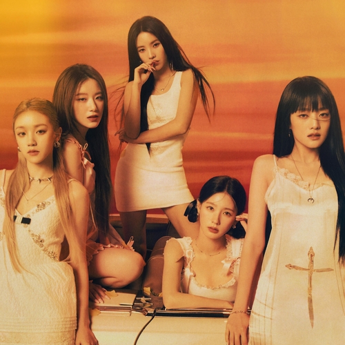 G)I-dle drops 1st all-English EP 'Heat' | Yonhap News Agency