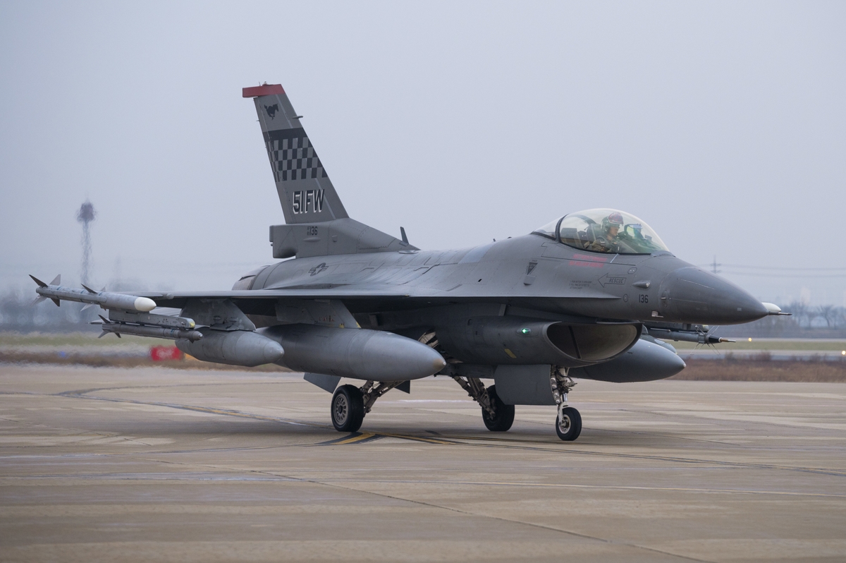 미국, 싱가포르에서 항공 연습을 위해 한국에 전투기를 배치