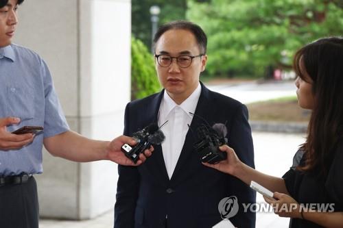 Prosecutor General Lee One-seok speaks to reporters in front of the Supreme Prosecutors Office in southern Seoul on July 22, 2024. (Yonhap)