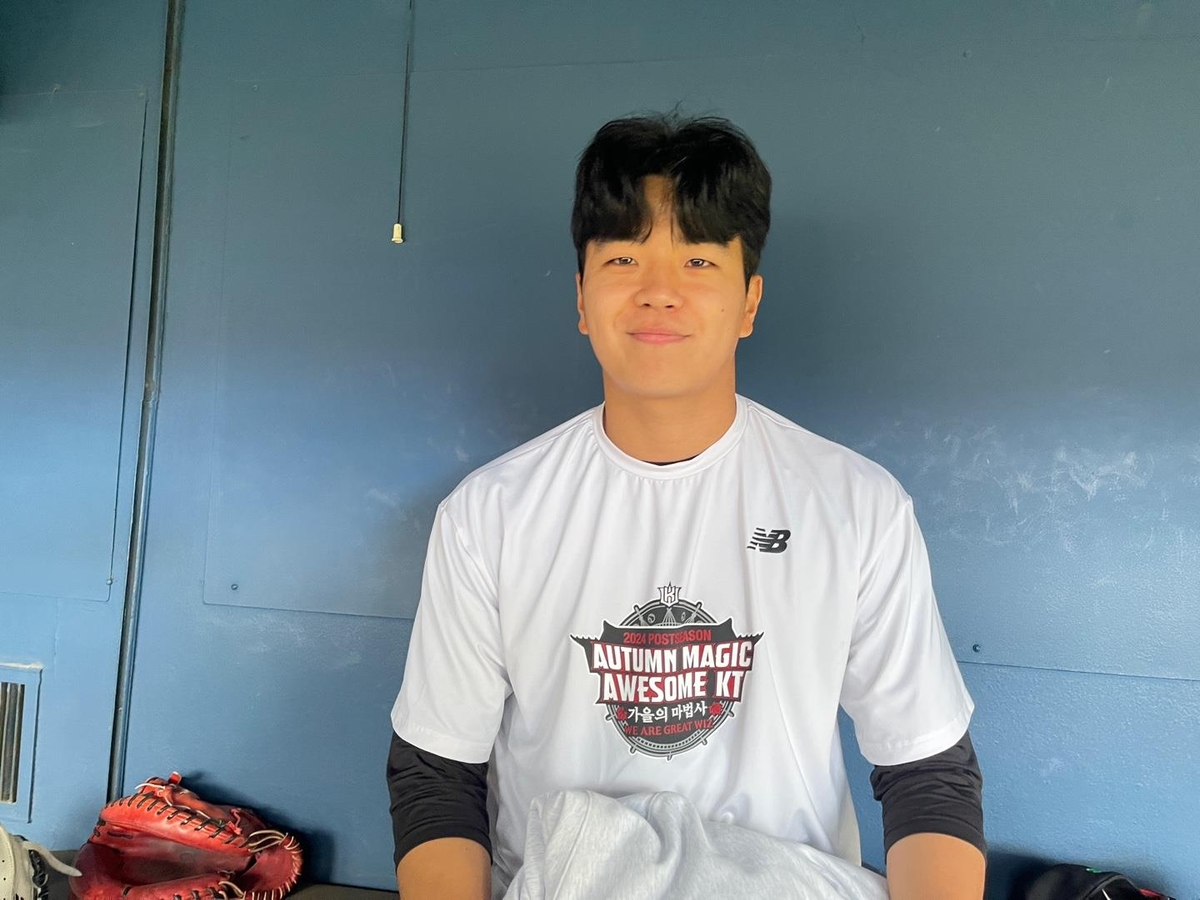 KT Wiz reliever Son Dong-hyun speaks to reporters before Game 2 of the first round in the Korea Baseball Organization postseason at Jamsil Baseball Stadium in Seoul on Oct. 5, 2024. (Yonhap)