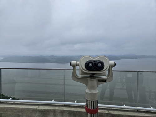  Border residents welcome silence as Koreas halt loudspeaker campaigns