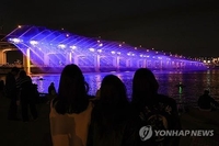Le symbole de Séoul est le fleuve Han pour les locaux et la place de Gwanghwamun pour les étrangers