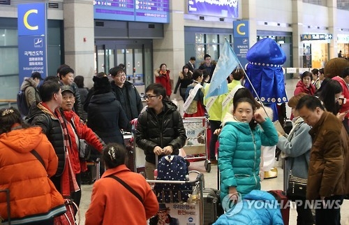 韓国観光業界が悲鳴　ＴＨＡＡＤ「報復」で中国人客減少