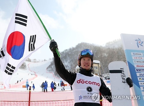 写真 札幌冬季アジア大会 イ サンホが韓国勢初の金 聯合ニュース