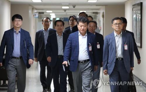 韓国政府　日本の輸出規制に「対策講じてきた」＝関連業界と対策会議