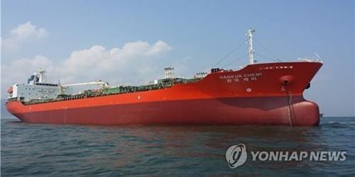 イランに拿捕のタンカー解放　韓国に向け出航