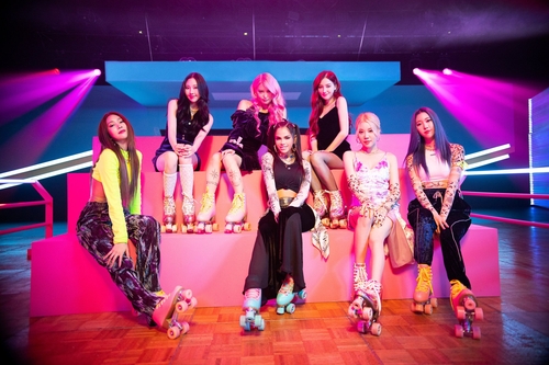 ＭＯＭＯＬＡＮＤ（ＭＬＤエンターテインメント提供）＝（聯合ニュース）≪転載・転用禁止≫