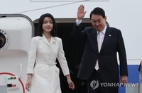尹大統領　ＮＡＴＯ首脳会議へ出発＝北朝鮮問題で支持要請へ