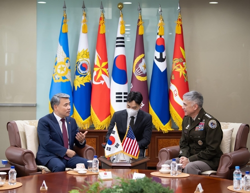 韓国国防相　米司令官と対北朝鮮サイバー協力など議論
