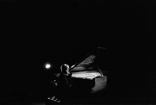 坂本龍一　１２月にピアノソロコンサートを世界配信