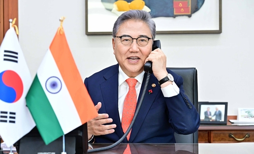 韓国・インド外相が電話会談　今年国交樹立５０年　