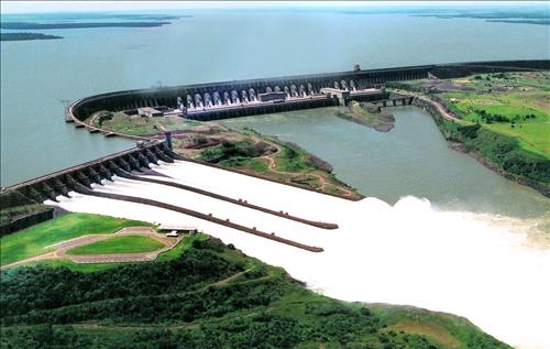 브라질-파라과이 접경 이타이푸댐 작년 발전량 세계 최대 - 2