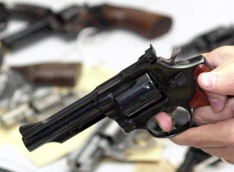 브라질에서 총기 소요 허용범위를 확대하는 문제를 놓고 논란이 계속되고 있다. [국영 뉴스통신 아젠시아 브라질]