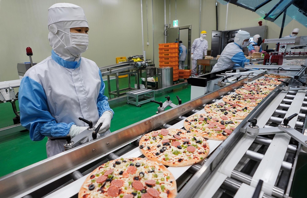 신세계푸드 오산2공장 피자 생산라인