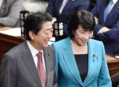 日 총리 도전 다카이치 "韓, 부정확한 정보 발신"…강공 예고