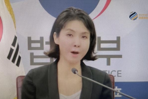 서지현 검사 "대선후보들, 여성 권리 관련 사안 언급 피해"