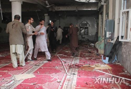 4일 자폭 테러가 발생한 파키스탄 시아파 모스크. 