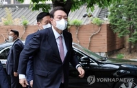 '윤 당선인 아파트 주차장 침입' 서울의소리 기자 벌금형