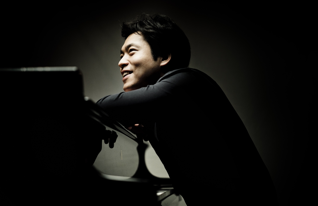 피아니스트 김선욱