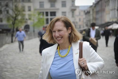 크리스티나 크비엔 우크라이나주재 미국 대리대사