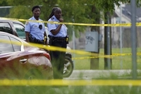 美 뉴올리언스 한 고교 졸업식 뒤 총격…나이 든 여성 1명 숨져