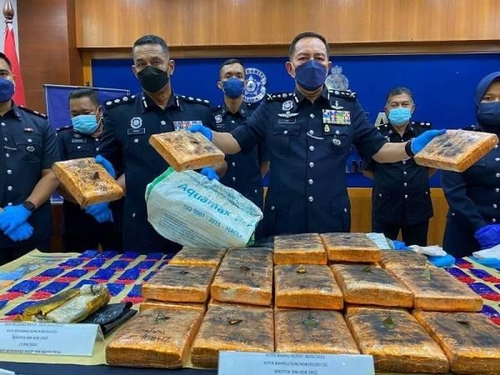 마약 단속 결과 발표하는 말레이시아 경찰 자료사진