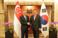 한-싱가포르 외교장관회담…건설·에너지 협력 강화 논의